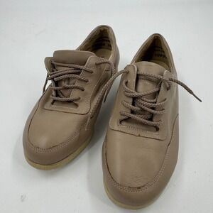 Soft Spots Women's Taupe Leather Lace Up Comfort Walking Shoes Size 5.5 WW